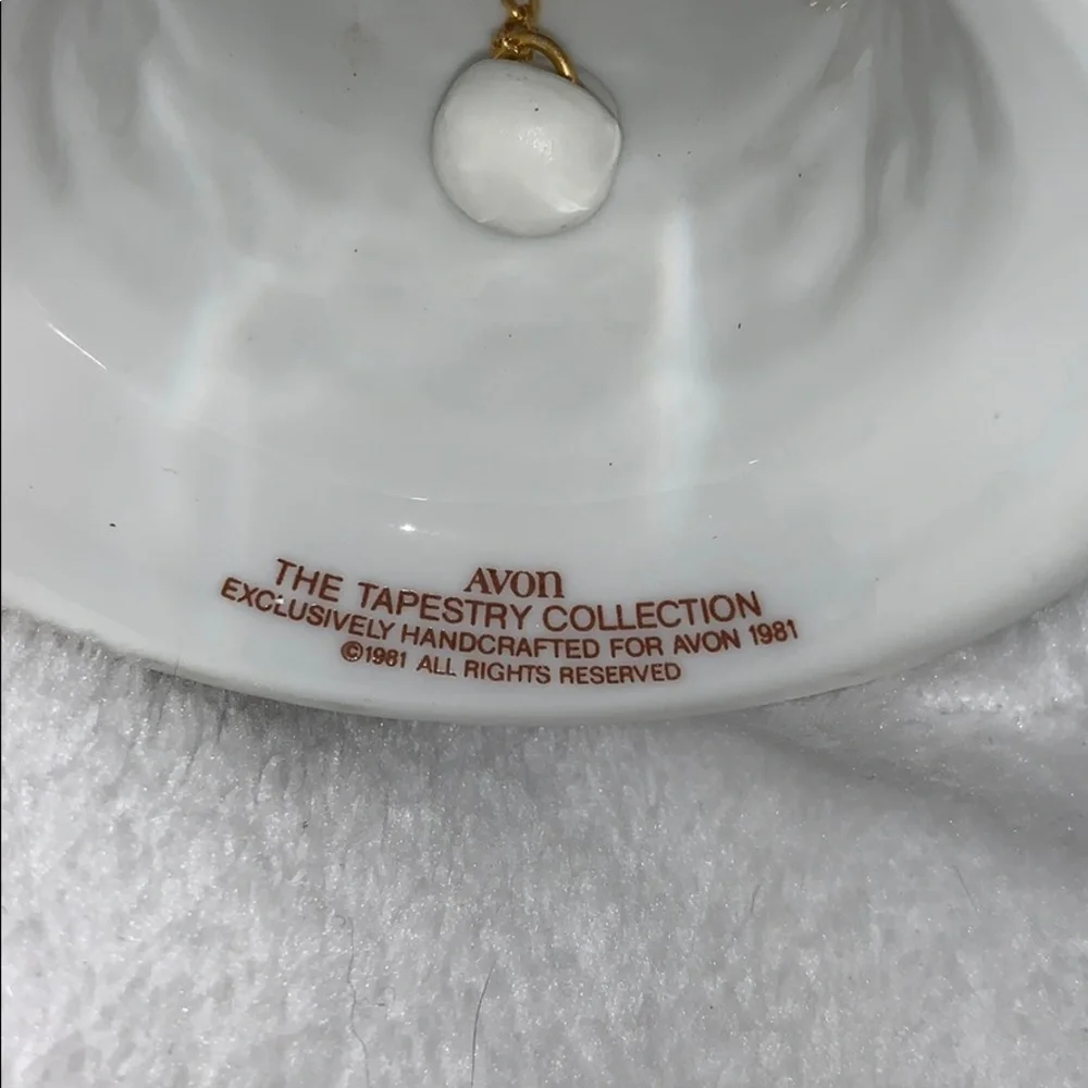 Avon Bell RareCollectible“The Tapestry Collection”